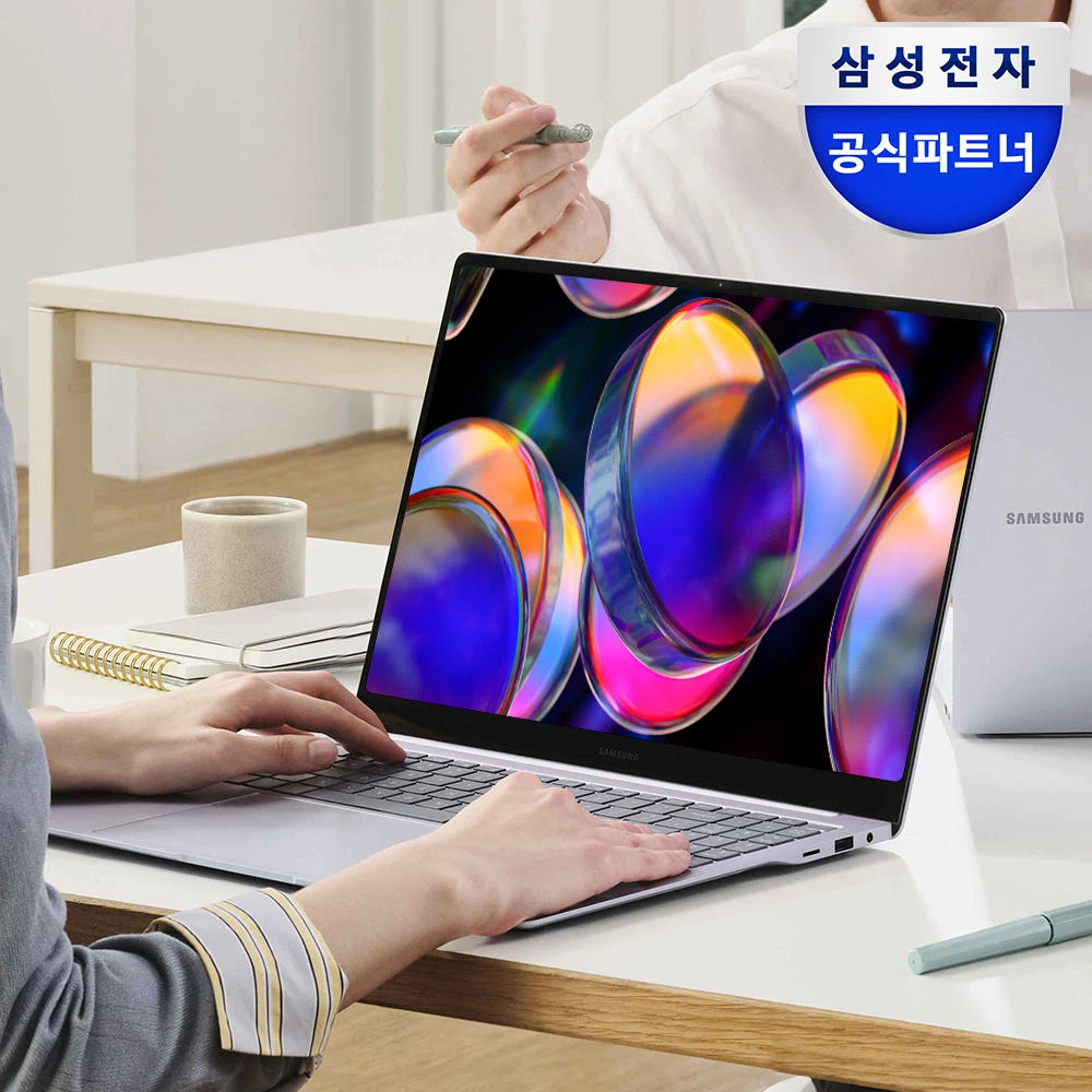 삼성전자 갤럭시북4 엣지 NT750XQB-KC01B 솔직 사용 후기 및 구매 가이드 (16GB/256GB Win11탑재)